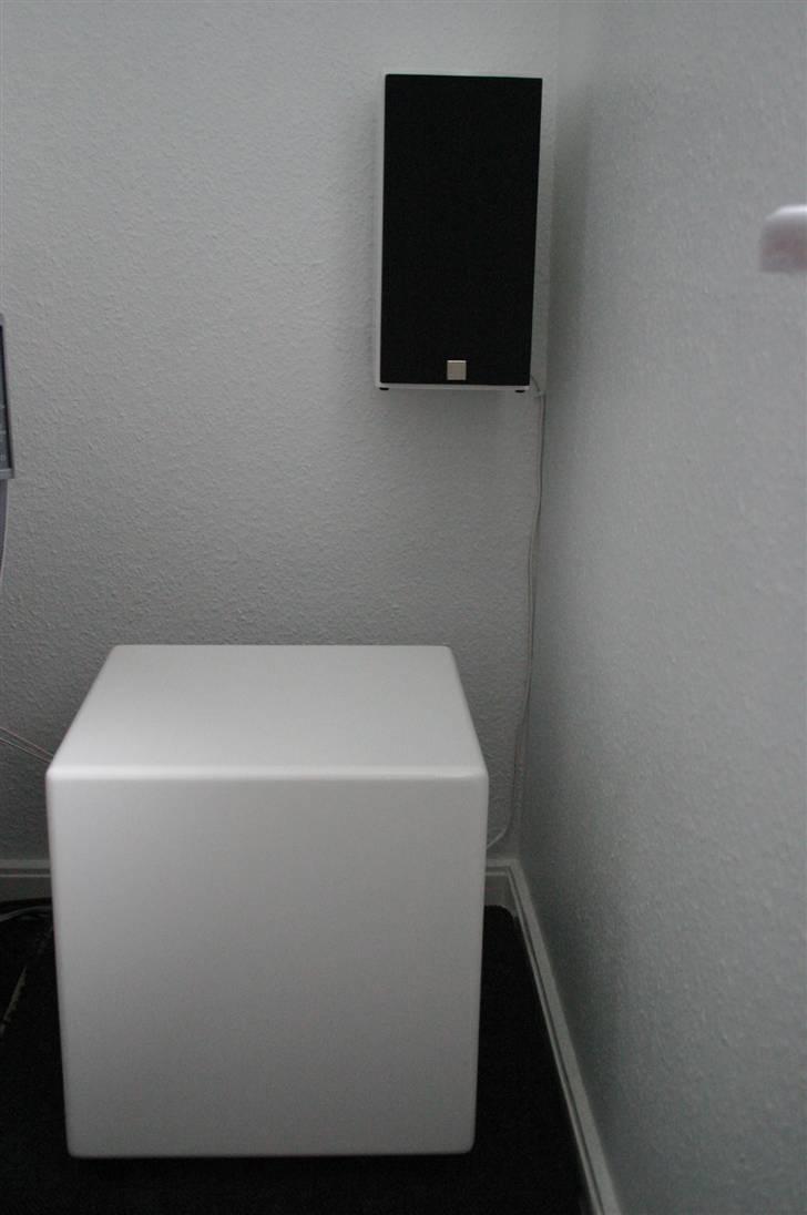 Hjemmebiograf Dali kompakt surround. billede 3
