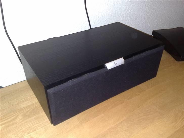 Hjemmebiograf Budget surround billede 3