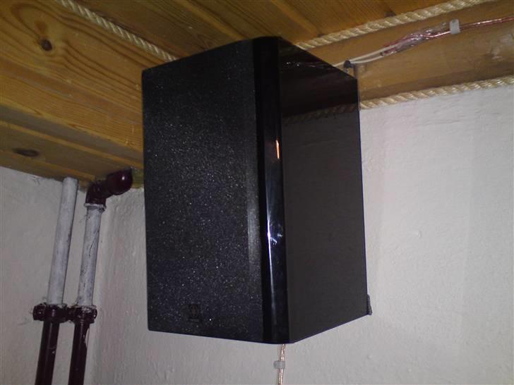 Musikanlæg Yamaha & Onkyo - fra siden med gitter. billede 7