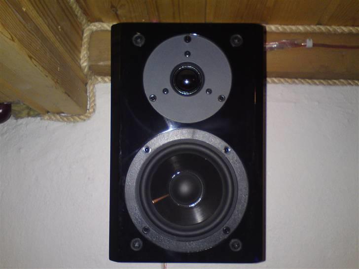 Musikanlæg Yamaha & Onkyo - fronten uden gitter. billede 8