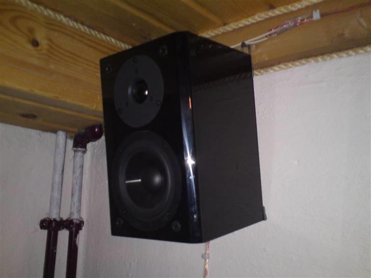 Musikanlæg Yamaha & Onkyo - fra siden uden gitter. billede 9