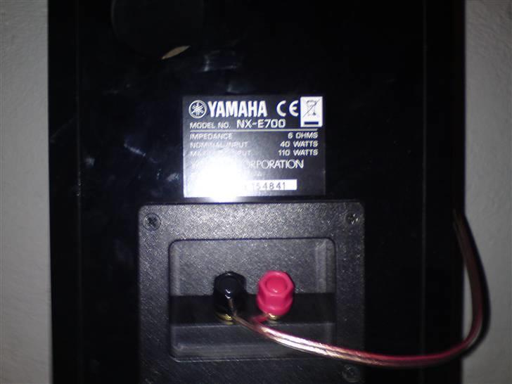 Musikanlæg Yamaha & Onkyo - Højtaleren bag på. billede 11
