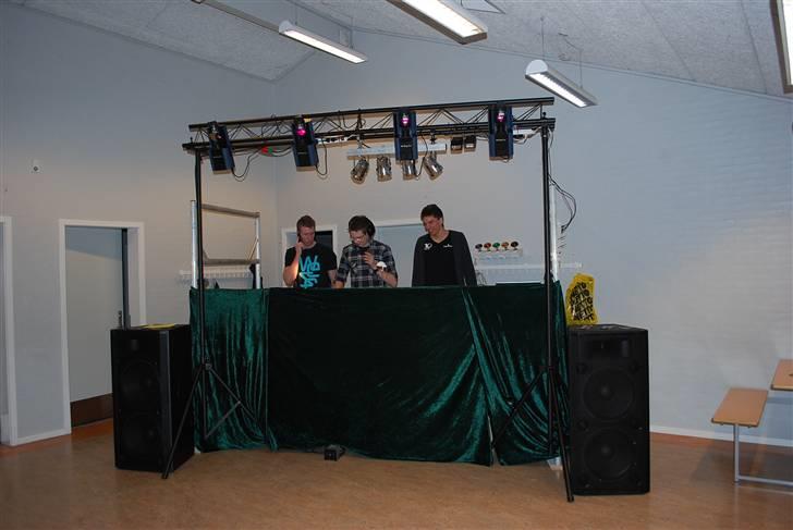 Diskoteksanlæg In' Zain - Vores første opstilling billede 1