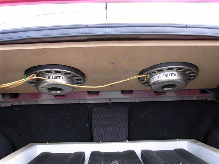 Bilstereo Alfa Romeo 155 - subs i IB, bare for at prøve billede 13