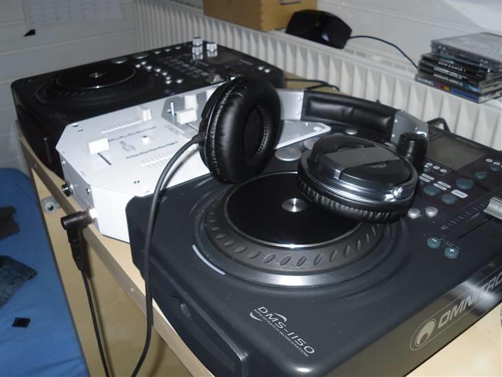 Diskoteksanlæg DIVISIONX - update - a audio hovedtelefonerne . billede 6