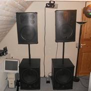 Diskoteksanlæg BEHRINGER