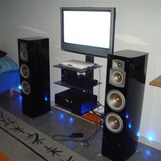 Hjemmebiograf Stevens - Yamaha