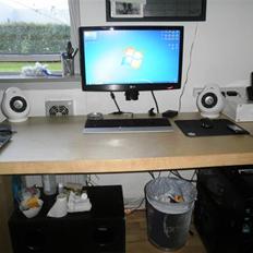 Computeranlæg Acoustic Lab Zeta 2.1