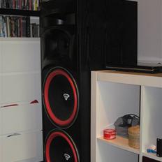 Hjemmebiograf Yamaha & Cerwin Vega!