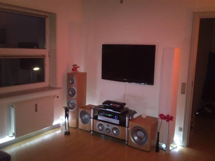 Hjemmebiograf Harman - Infinity  billede 14