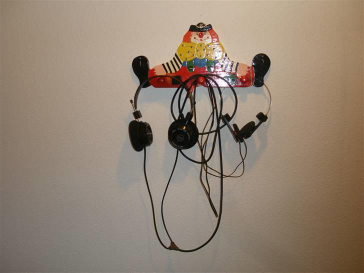 Musikanlæg Første anlæg - Min lille holder til mine headset  billede 7
