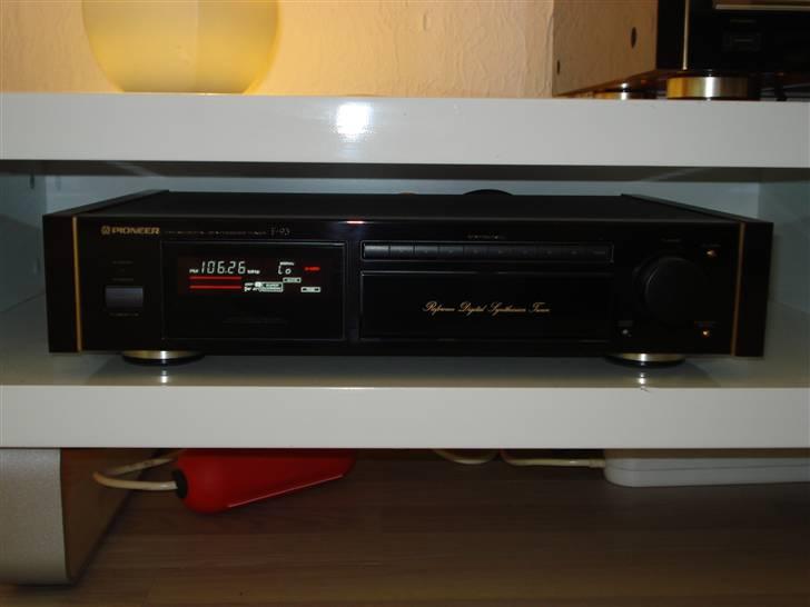 Musikanlæg AudioVector / Pioneer  - Pioneer F-93 Tuner billede 10