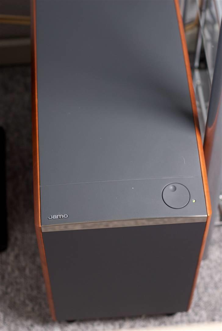 Computeranlæg The live sound #old setup# - Den skønne subwoofer, der har en fantastisk klang. billede 11