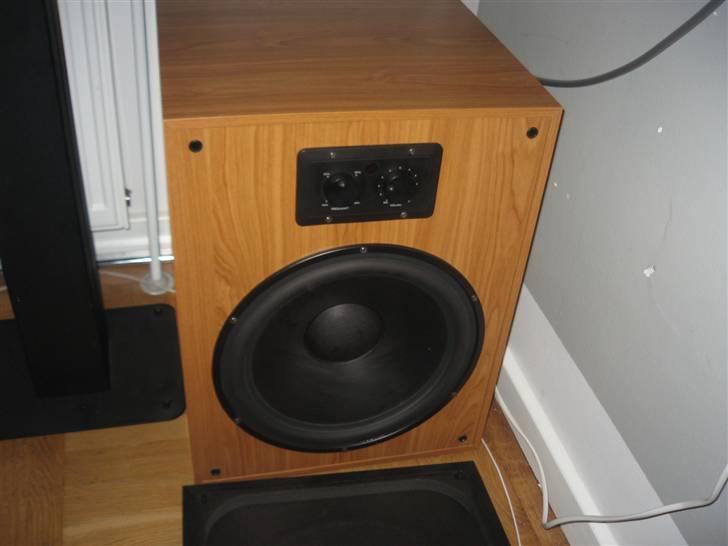 Musikanlæg B&W - NAD - QLN - QLN sub 12 - fantastik subwoofer, har vundet over subwoofere i over 10000,- klassen.. billede 10