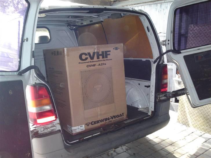 Musikanlæg CVHF-A21S Stroker 8x15"CW billede 7