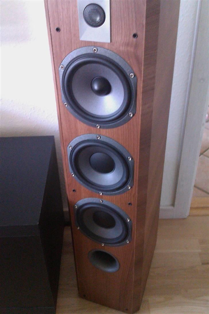 Hjemmebiograf Focal 700 V Series (SOLGT) billede 9