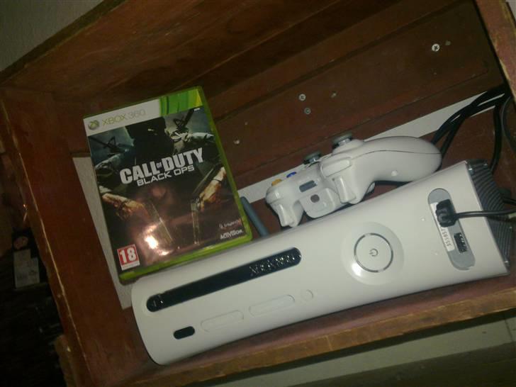 Hjemmebiograf Onkyo, Scandyna og Mivoc - Krydskassen, det er jo ikke en ps3 med bluray og alt det der hejs, men den er god nok til mig billede 7