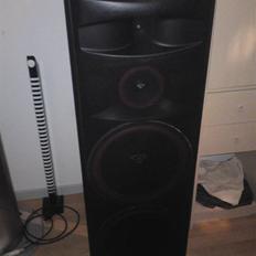 Musikanlæg Cerwin Vega + Nad