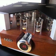 Musikanlæg Pathos & Speakers Corner