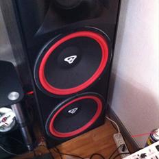 Computeranlæg Cerwin-Vega cls 215