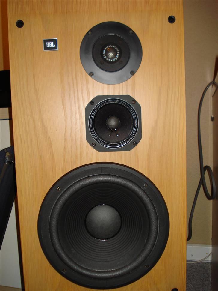 Musikanlæg JBL feat. Rotel billede 5
