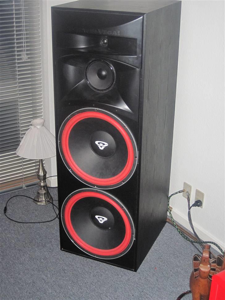 Hjemmebiograf Yamaha & Cerwin Vega! *st billede 10