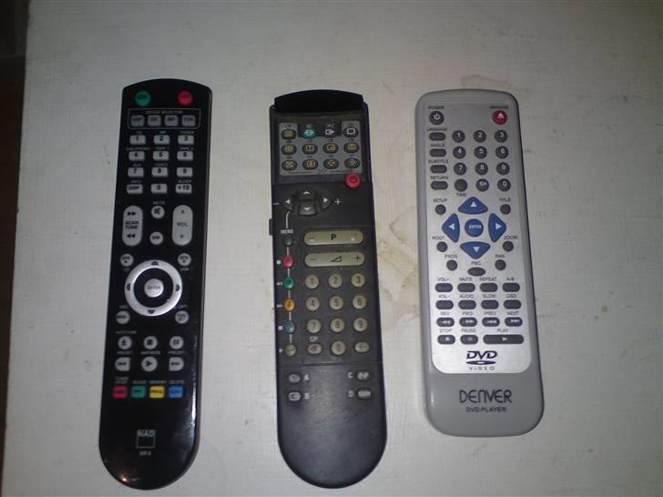 Musikanlæg Cerwin Vega + Nad - Nad sr8 system fjernbetjening, phillips fjernbetjening og Denver fjernbetjening billede 3