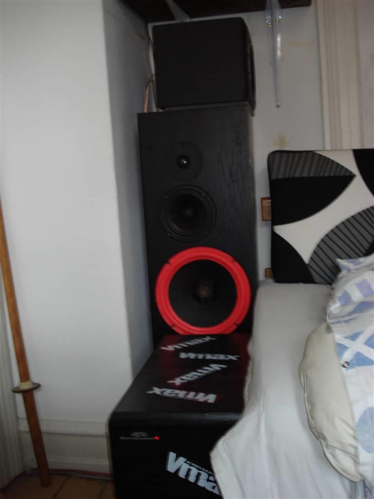 Musikanlæg 7.1 Setup B&W, DALI, Jamo billede 10