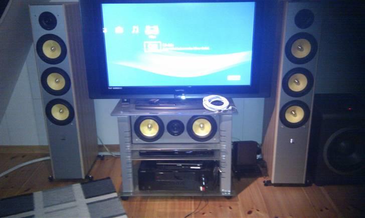 Hjemmebiograf QLN - Yamaha - JBL System billede 1
