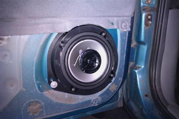 Bilstereo Opel Corsa Anlæg (SOLGT) billede 5