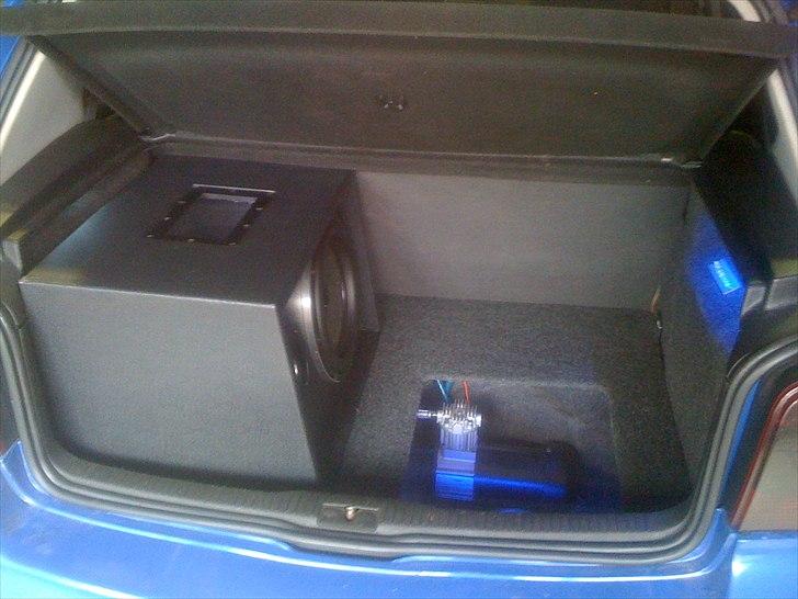 Bilstereo golf 4 anlæg billede 1