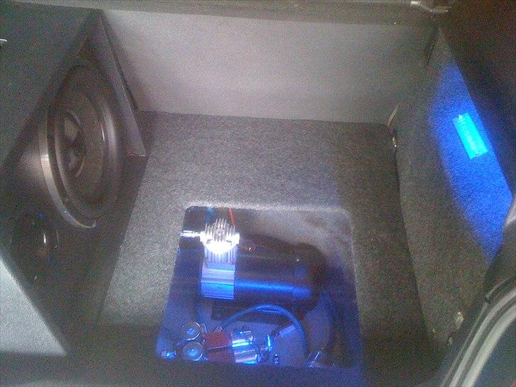Bilstereo golf 4 anlæg billede 3