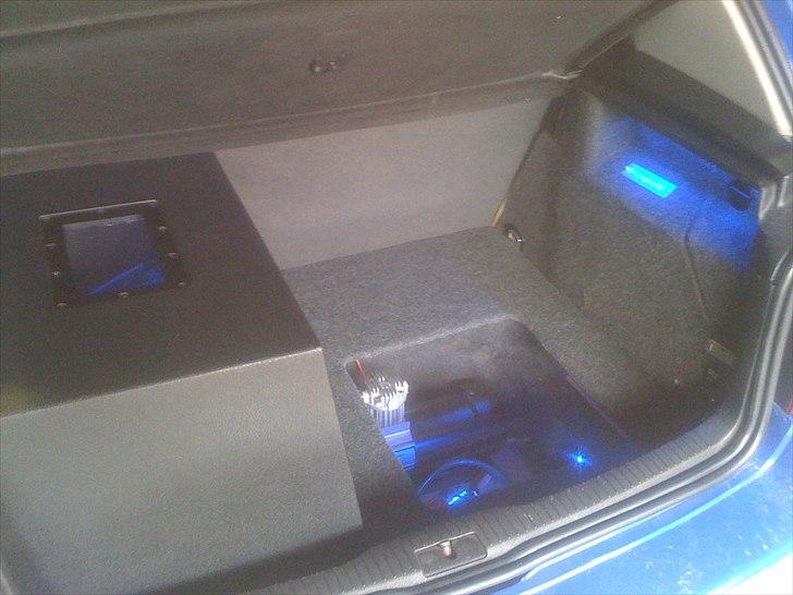 Bilstereo golf 4 anlæg billede 4