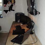 Computeranlæg Eizos Setup