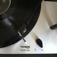 Hjemmebiograf Marantz - Thorens - DLS - B&W - CV