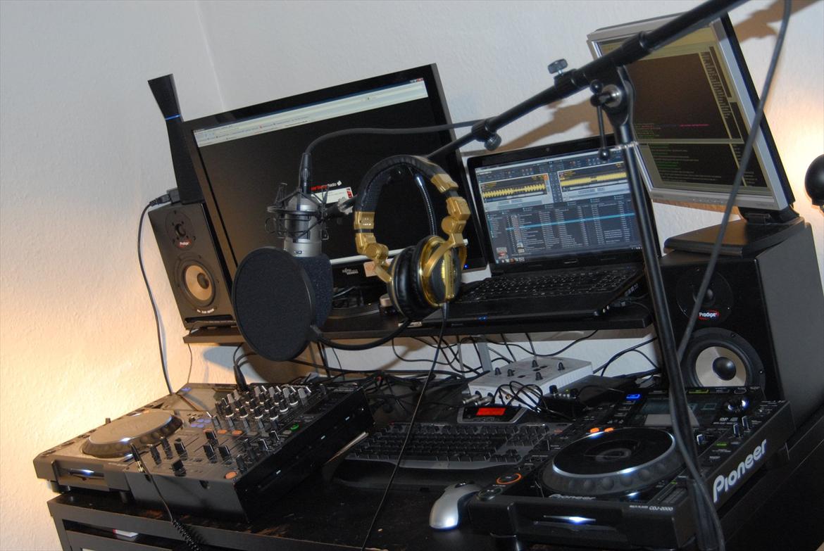 Computeranlæg Home Studio billede 6