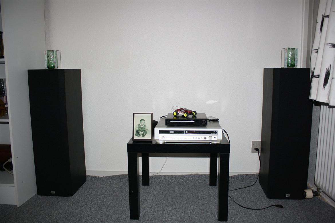 Musikanlæg radionette-jbl. - som det står. billede 1