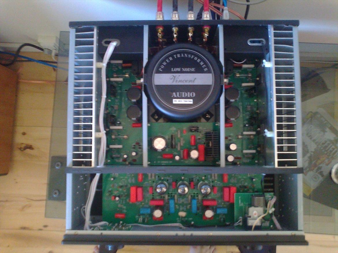 Musikanlæg B&W & Vincent - Strømmen var slået fra :-). billede 10