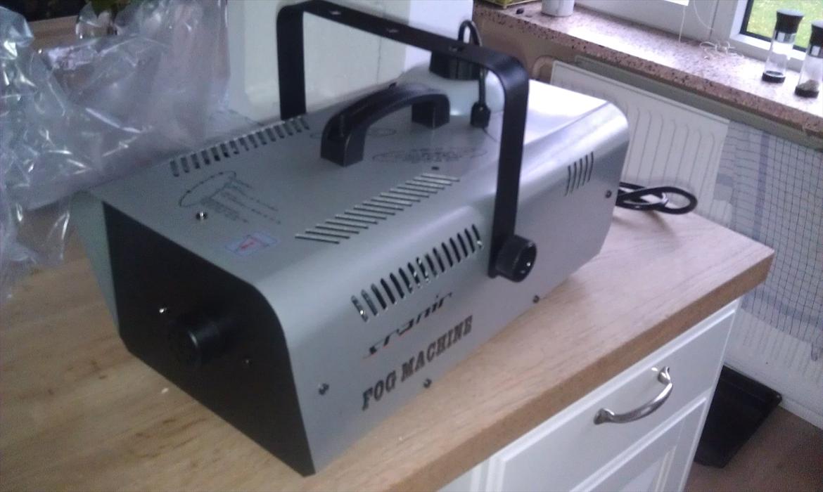 Diskoteksanlæg FireFrame - Røg-Maskine 1200watt billede 15