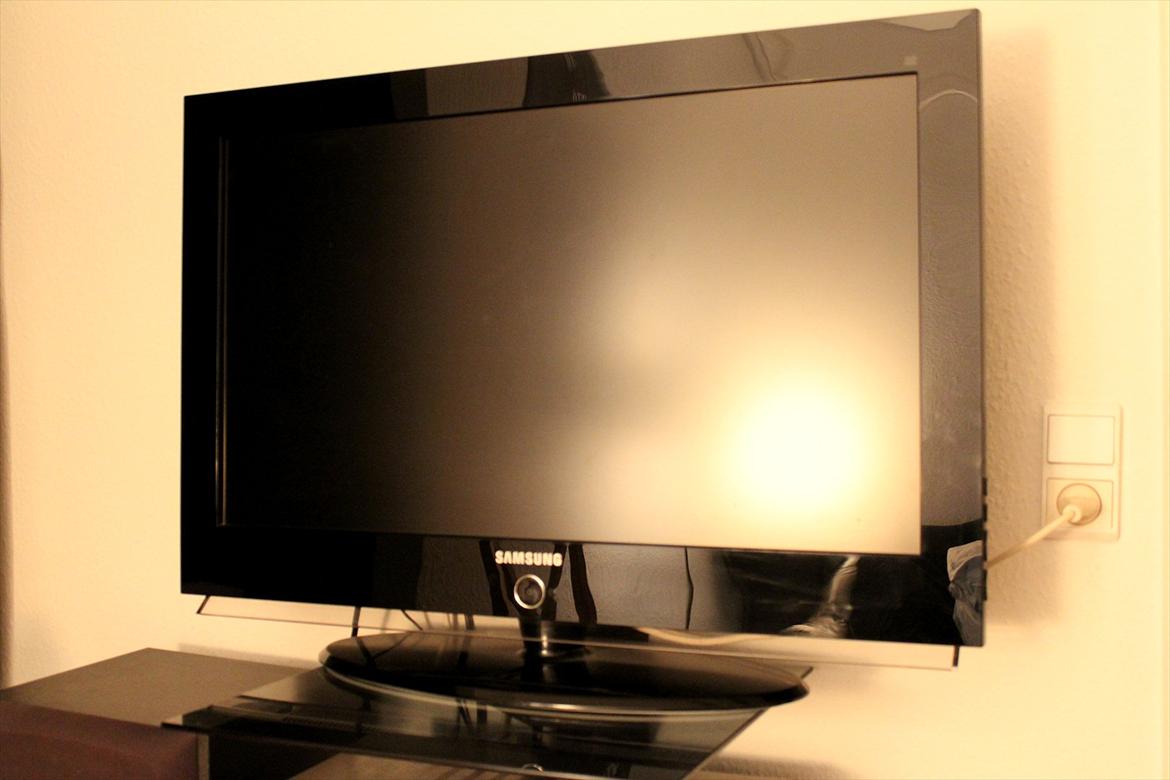 Hjemmebiograf ! - Vil gerne have opgraderet til et Samsung UE40D7005 billede 6