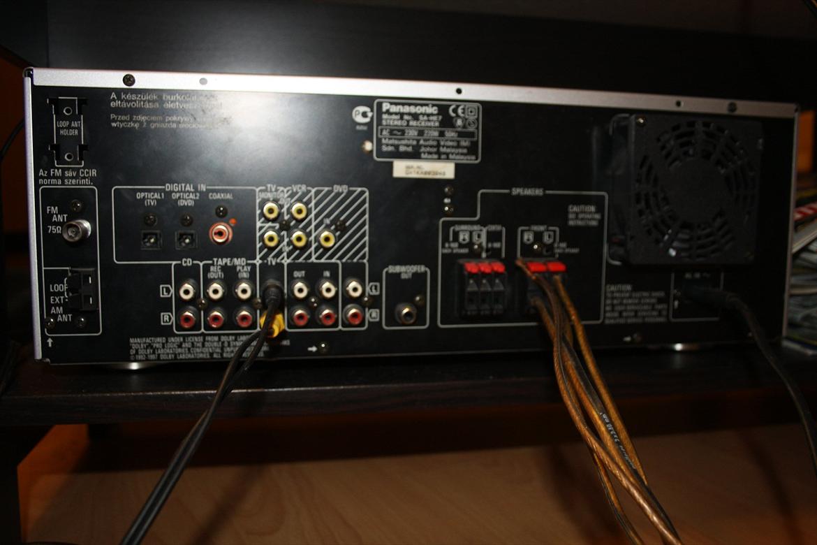 Computeranlæg værelse setup. - reviveren bagfra billede 6