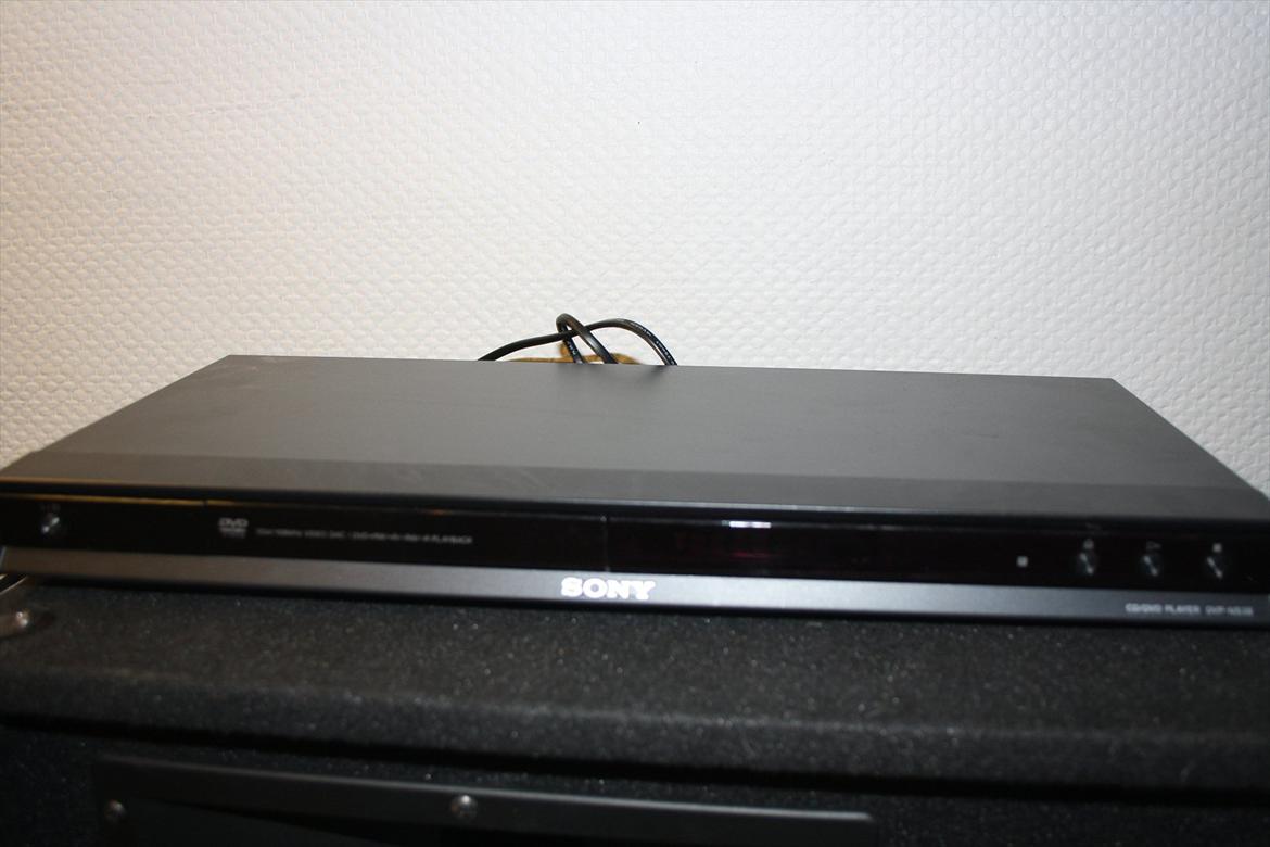 Computeranlæg værelse setup. - sony DVP-NS38 billede 8