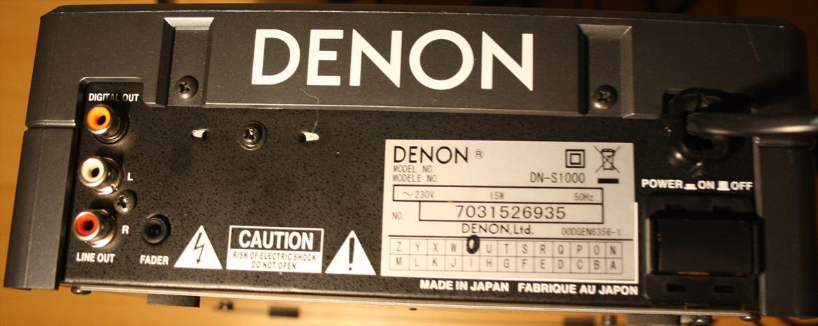Computeranlæg værelse setup. - Denon DN-S1000 bagfra billede 10