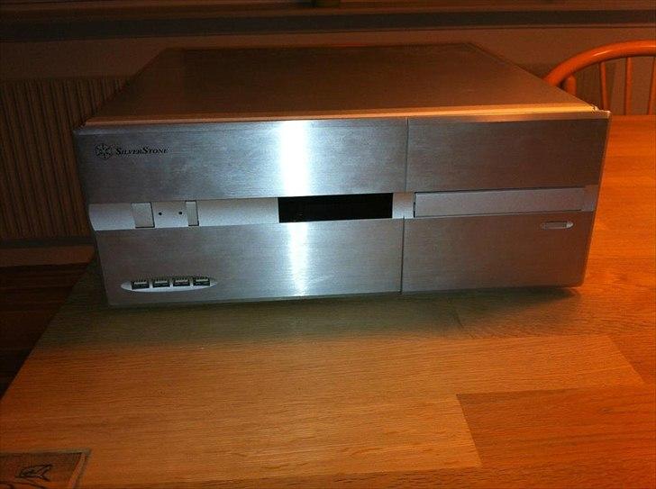 Hjemmebiograf Miller & Kreisler / Pioneer - mit media center som skal sættes til når jeg finder ud af hvilket hifimøbel / hylde værk jeg skal have, vil gernre have alt grejet op og hænge billede 18