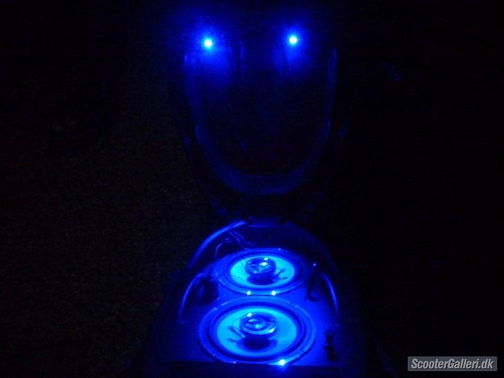 Scooterstereo Carbon billede 4