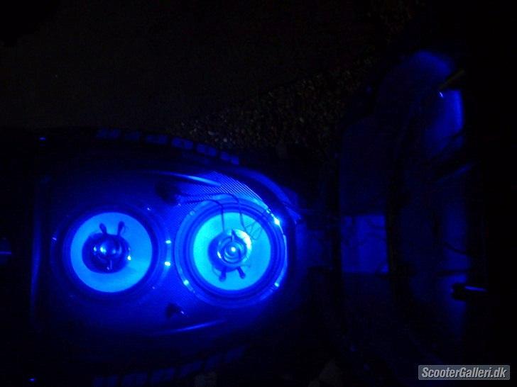 Scooterstereo Carbon billede 5