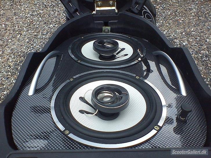 Scooterstereo Carbon billede 8