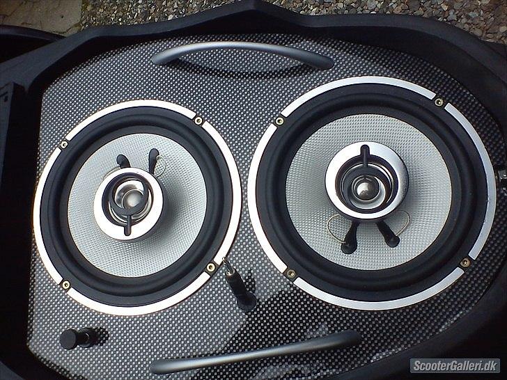 Scooterstereo Carbon billede 9