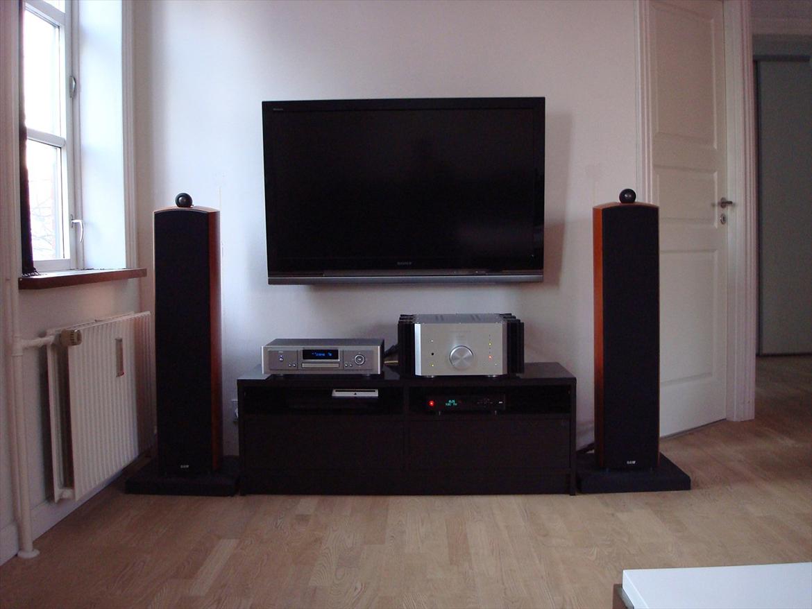 Musikanlæg Audio Analogue og B&W Nautilus billede 1