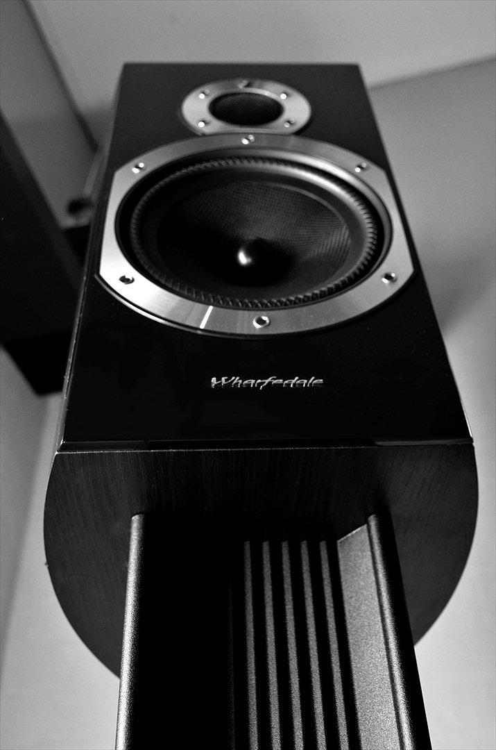 Hjemmebiograf Marantz/HypeX/Wharfedale billede 1